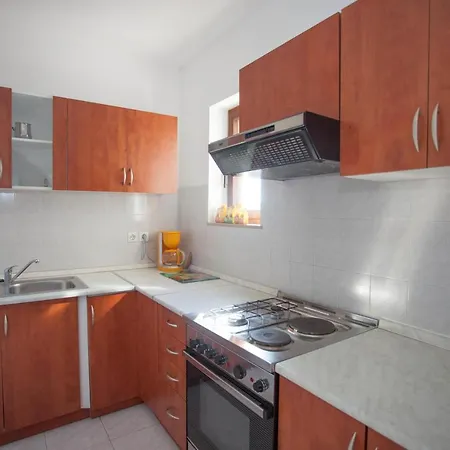 Apartman And Agata