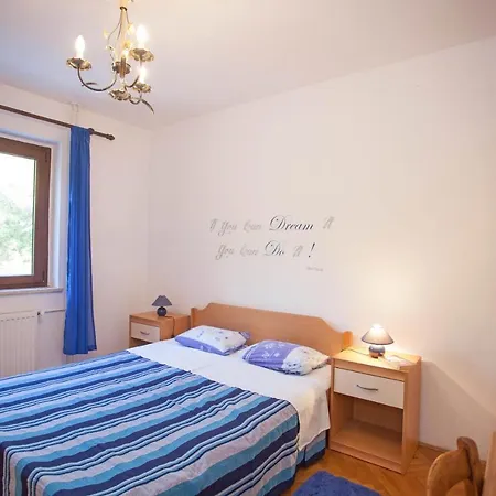 And Agata Apartman *