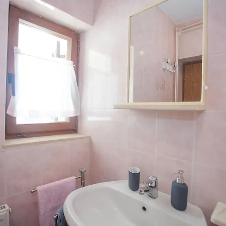Appartement And Agata